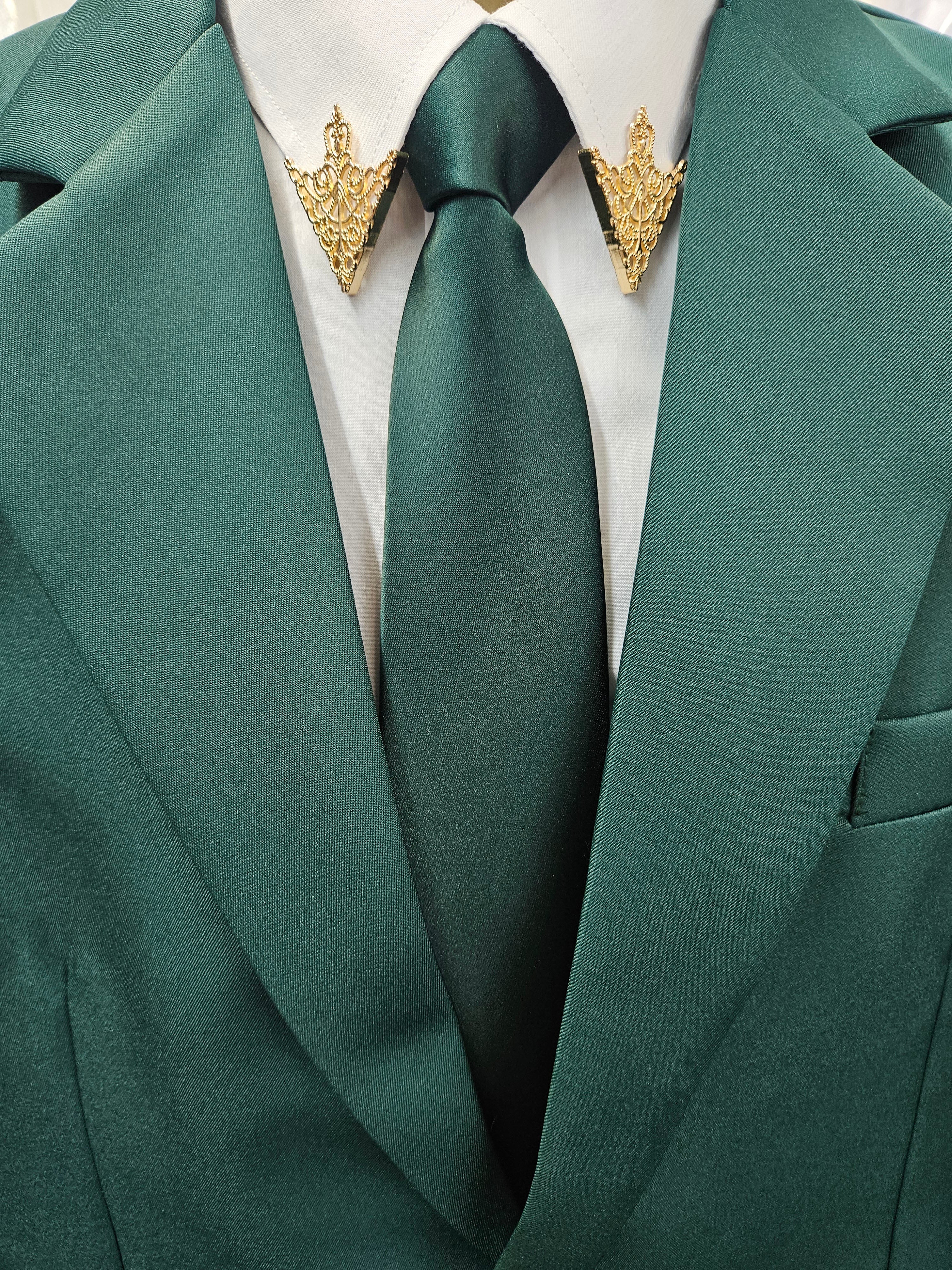 Plain Suit - Forest Green data-zoom=